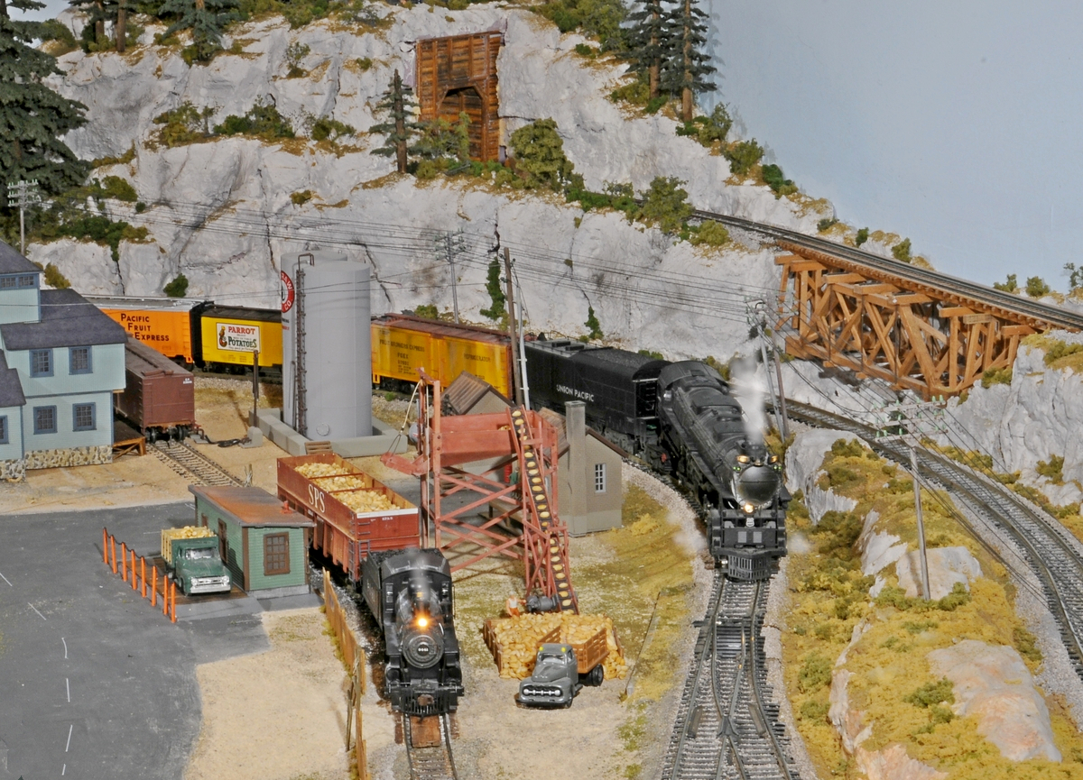 An overview of the new scratch-built sugar beet loading station.